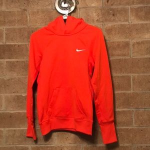 Nike Pullover 🧡